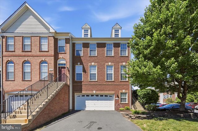 20047 NORTHVILLE HILLS TER, Ashburn, VA 20147