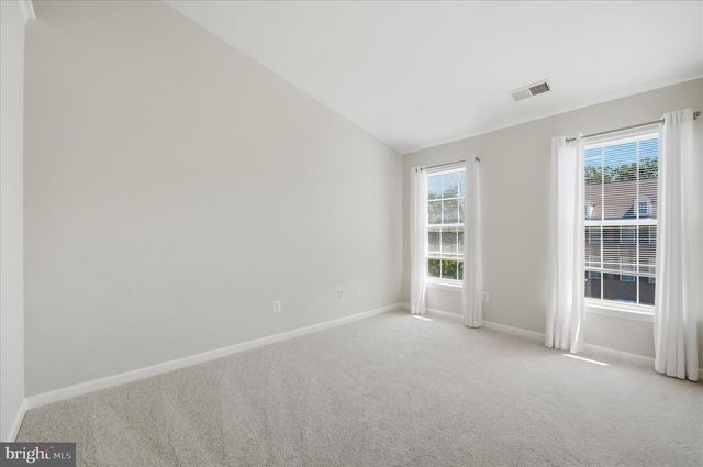 20047 NORTHVILLE HILLS TER, Ashburn, VA 20147