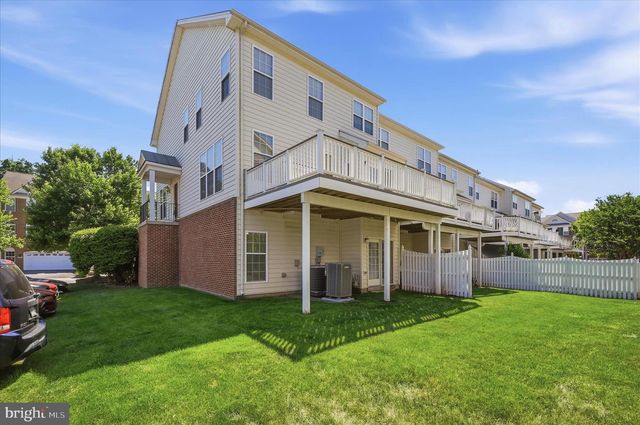 20047 NORTHVILLE HILLS TER, Ashburn, VA 20147