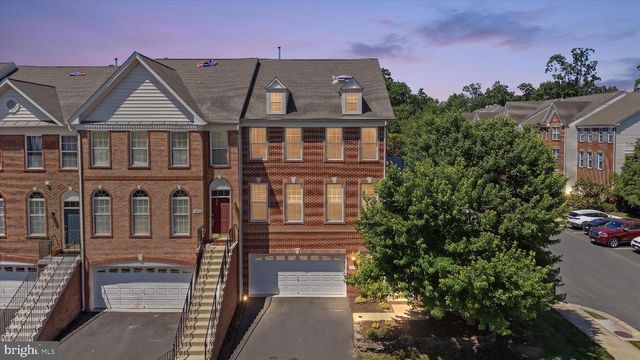 20047 NORTHVILLE HILLS TER, Ashburn, VA 20147