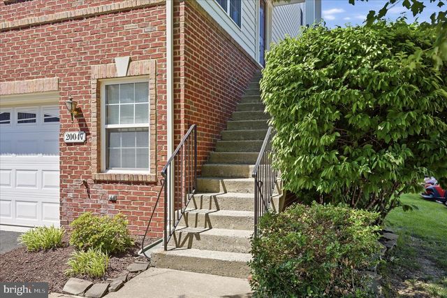 20047 NORTHVILLE HILLS TER, Ashburn, VA 20147