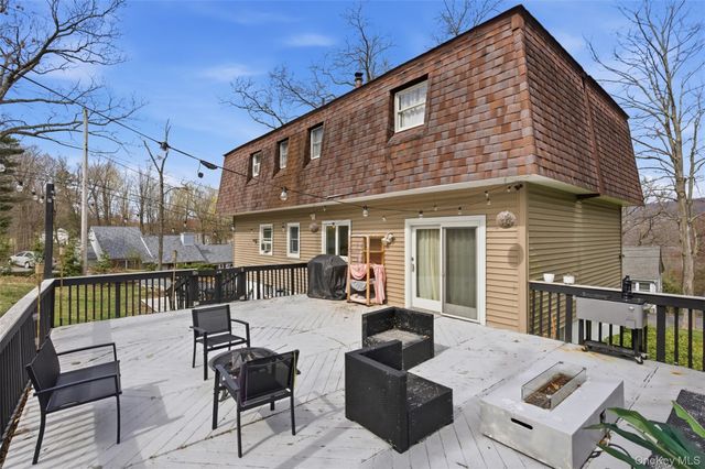 2 Olympus Road, Highland Mills, NY 10930