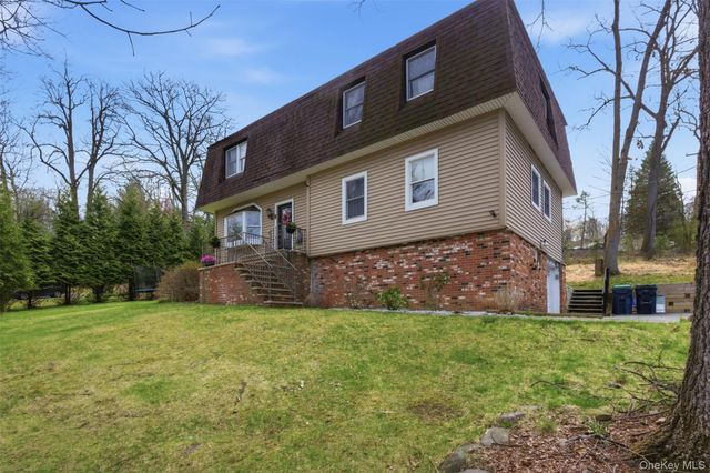 2 Olympus Road, Highland Mills, NY 10930