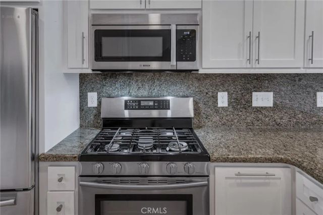 12750 Centralia 76, Lakewood, CA 90715