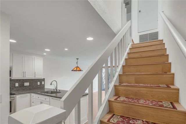 12750 Centralia 76, Lakewood, CA 90715