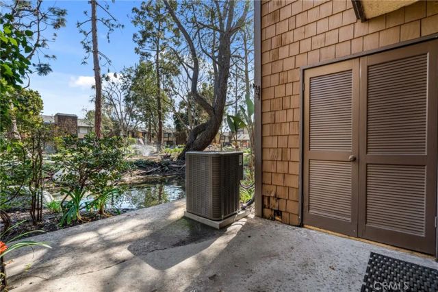 12750 Centralia 76, Lakewood, CA 90715