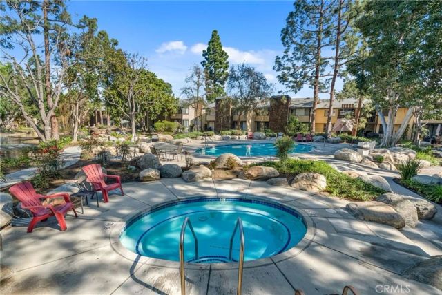 12750 Centralia 76, Lakewood, CA 90715