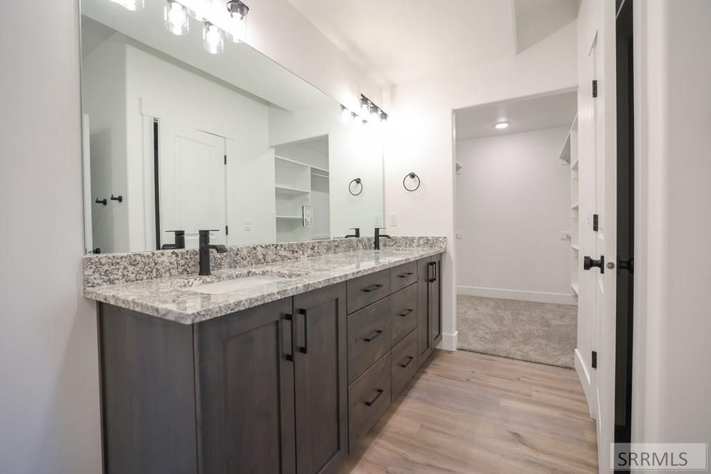 Image 14 of property listing at 565 Curlew Drive, Idaho Falls, ID 83401