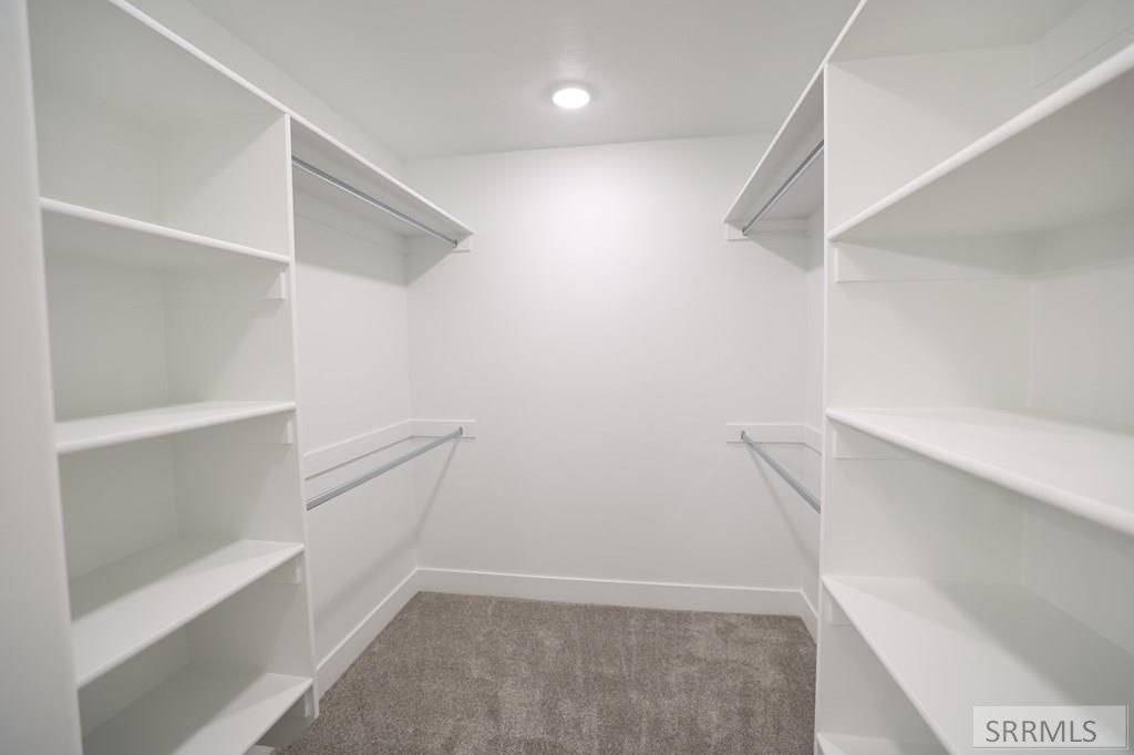 Image 15 of property listing at 565 Curlew Drive, Idaho Falls, ID 83401