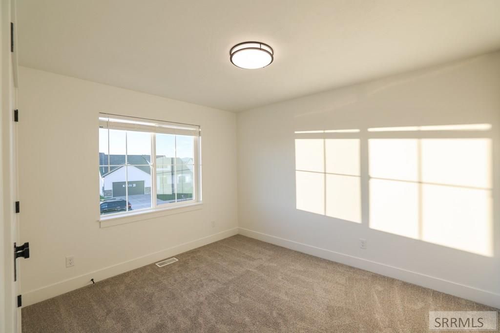 Image 17 of property listing at 565 Curlew Drive, Idaho Falls, ID 83401