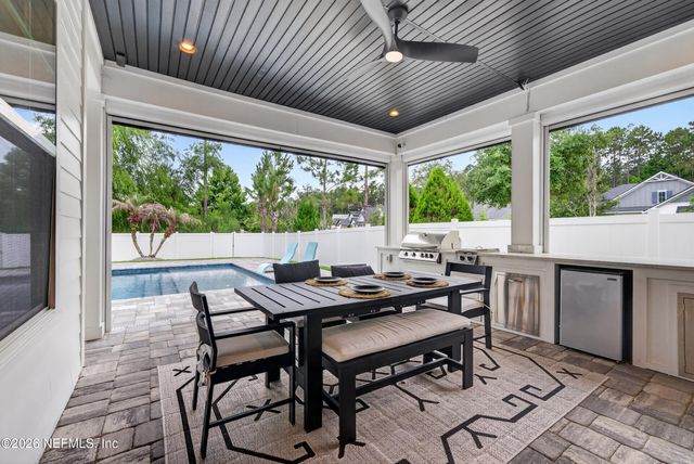 28 WOODBAY Court, St. Johns, FL 32259