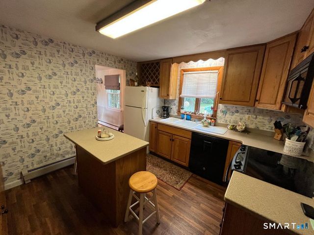 151 Hany Lane, Vernon, CT 06066