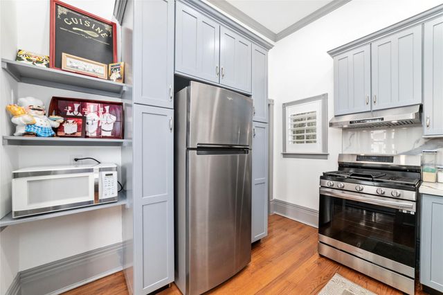 1611 19th Street, Galveston, TX 77550