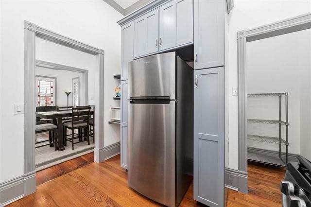 1611 19th Street, Galveston, TX 77550