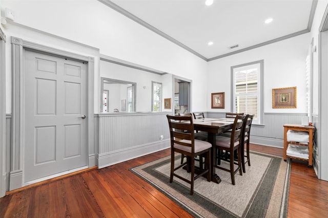 1611 19th Street, Galveston, TX 77550