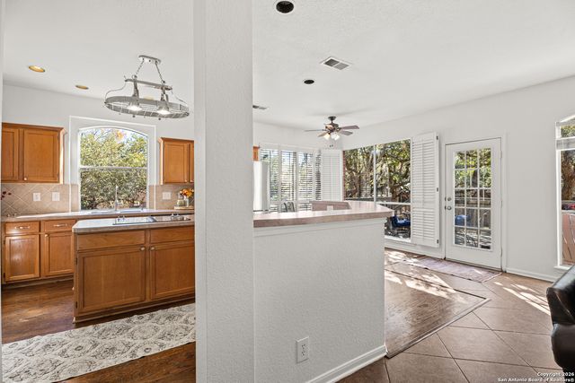 2402 Noor, San Antonio, TX 78248