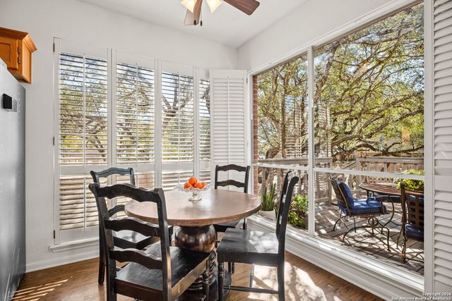 2402 Noor, San Antonio, TX 78248