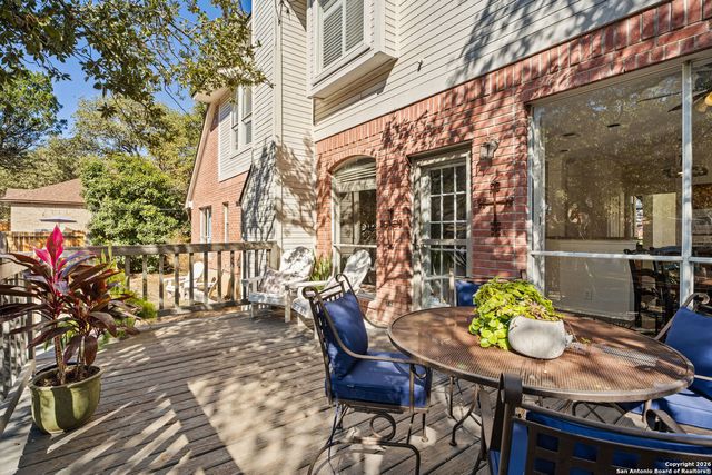 2402 Noor, San Antonio, TX 78248