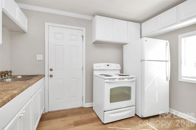 2510 Hemphill Street, Charlotte, NC 28208