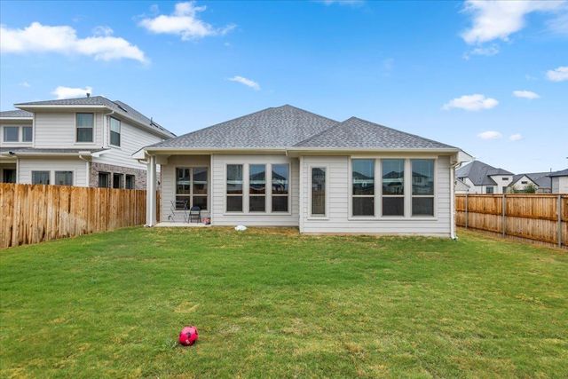 216 Hollister DR, Liberty Hill, TX 78642