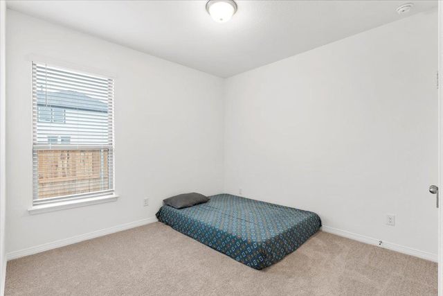 216 Hollister DR, Liberty Hill, TX 78642