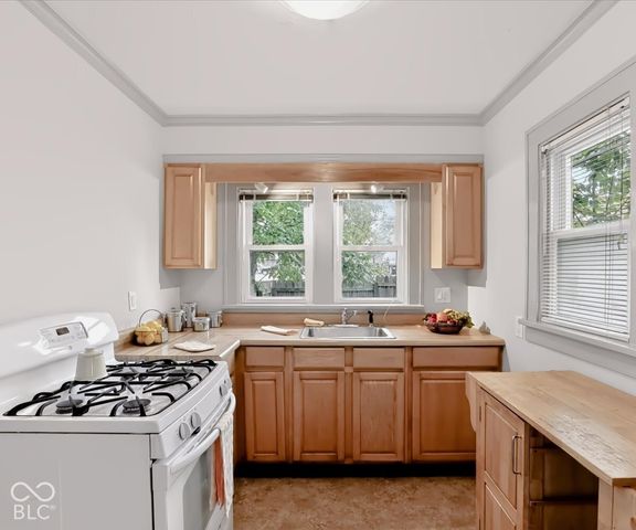 2312 S Ford Avenue, Bloomington, IN 47403