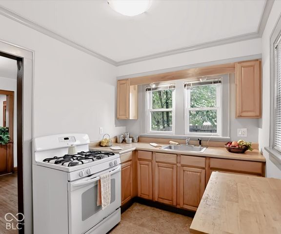 2312 S Ford Avenue, Bloomington, IN 47403