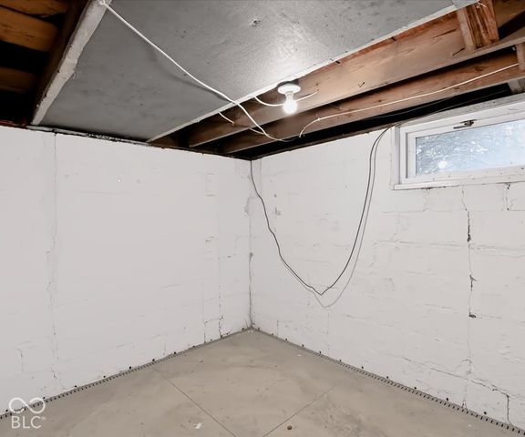 2312 S Ford Avenue, Bloomington, IN 47403
