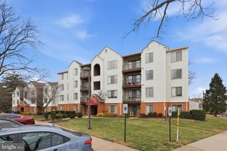8383 BUTTRESS LN #404, Manassas, VA 20110