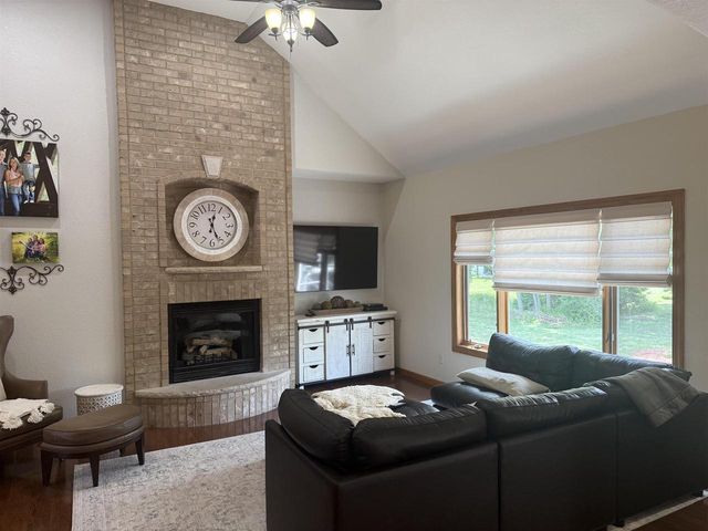4447 HARBOR VILLAGE DRIVE, Omro, WI 54963