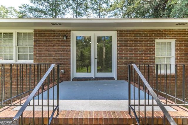 3878 Hitchcock Road, Macon, GA 31217