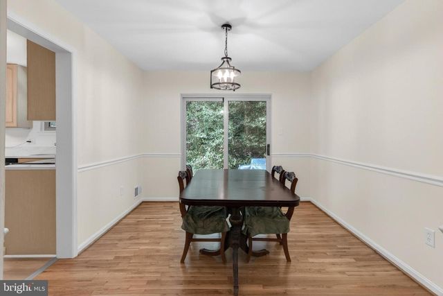 4984 SWINTON DR, Fairfax, VA 22032