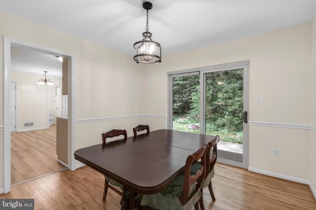 4984 SWINTON DR, Fairfax, VA 22032
