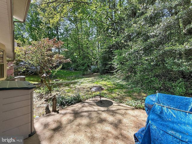 4984 SWINTON DR, Fairfax, VA 22032
