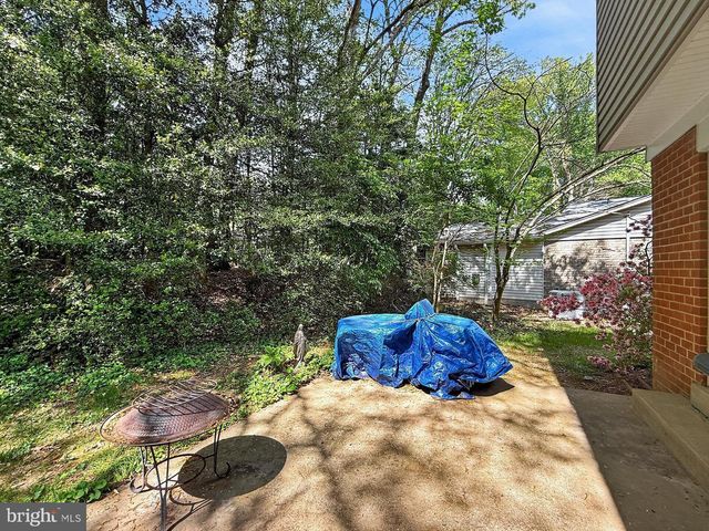 4984 SWINTON DR, Fairfax, VA 22032