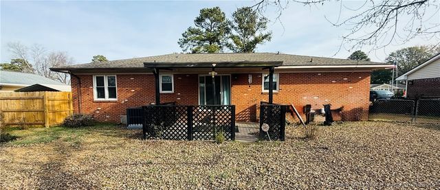 2170 Quailridge Drive, Fayetteville, NC 28304