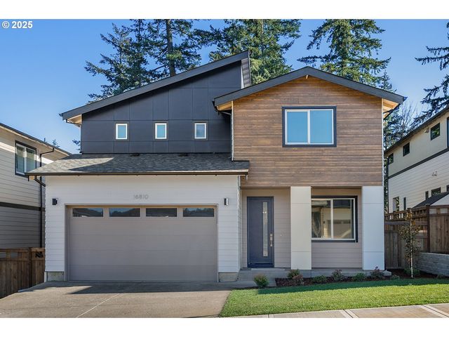 16810 Se SHIMMERING LEAF St, Happy Valley, OR 97086