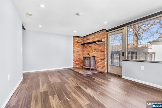 30 Bruno Street, Moonachie, NJ 07074
