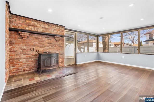 30 Bruno Street, Moonachie, NJ 07074