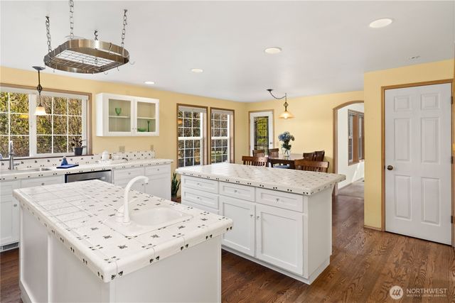 9610 NE Meyers Lane, Kingston, WA 98346