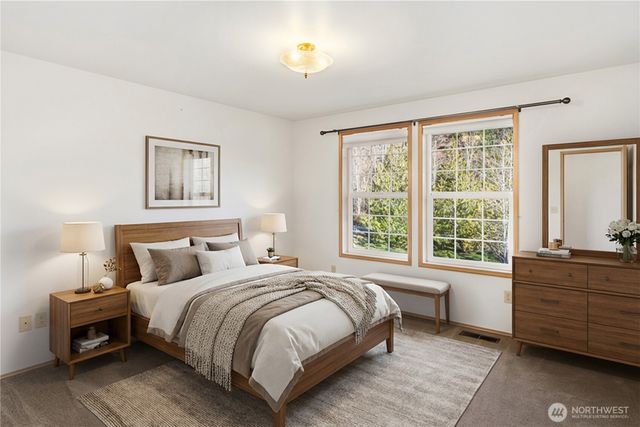 9610 NE Meyers Lane, Kingston, WA 98346