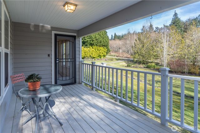 9610 NE Meyers Lane, Kingston, WA 98346