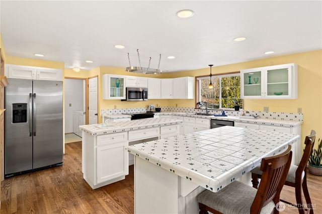 9610 NE Meyers Lane, Kingston, WA 98346