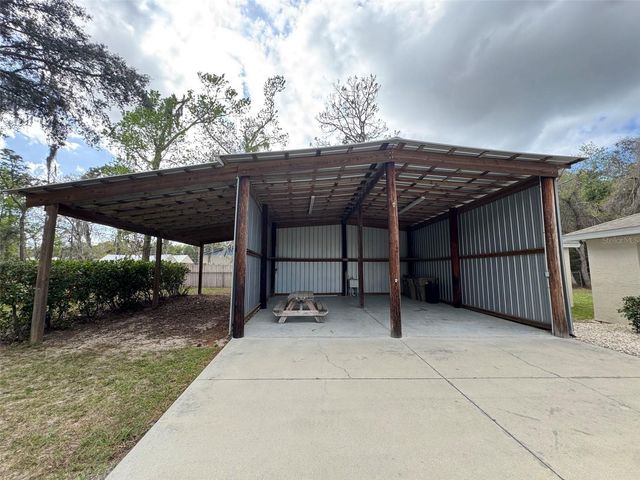 40751 W 4TH AVENUE, Umatilla, FL 32784