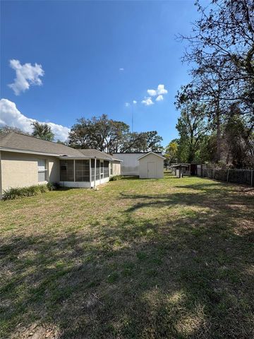 40751 W 4TH AVENUE, Umatilla, FL 32784