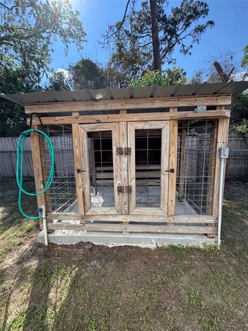 40751 W 4TH AVENUE, Umatilla, FL 32784