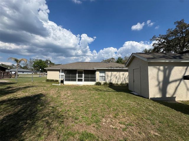 40751 W 4TH AVENUE, Umatilla, FL 32784