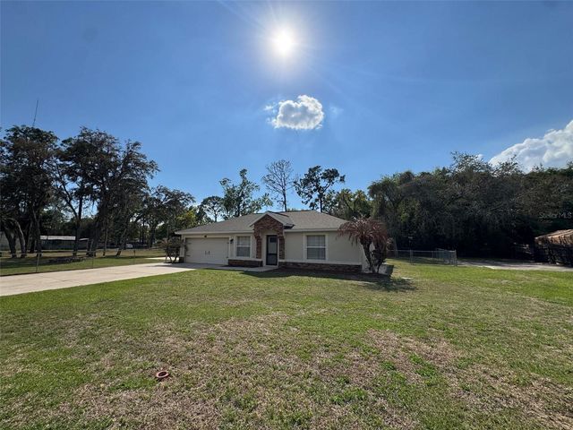 40751 W 4TH AVENUE, Umatilla, FL 32784