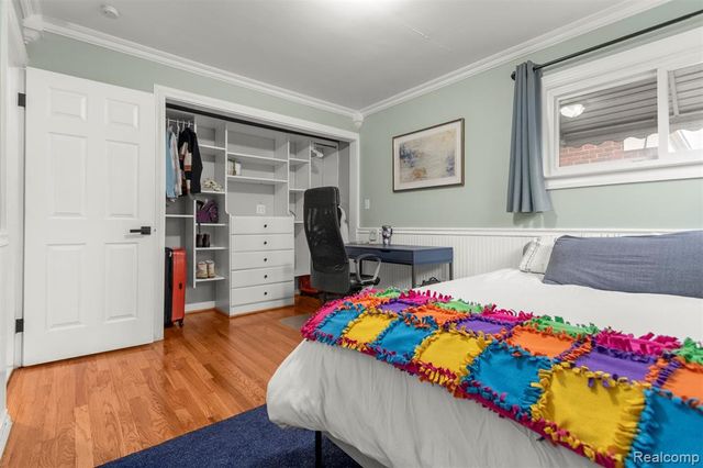 22247 Outer Drive, Dearborn, MI 48124