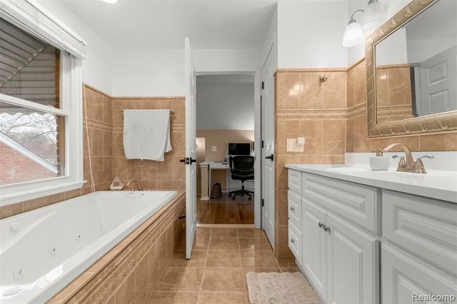 22247 Outer Drive, Dearborn, MI 48124